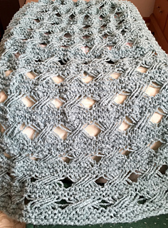 criss cross shawl wrapping