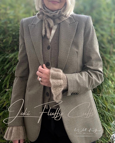 Joki Fluffy Cuffs