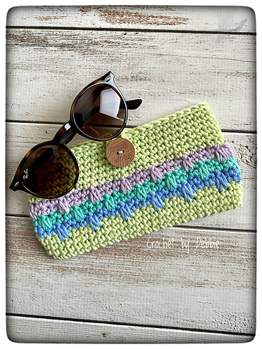 Spiked Glasses Case photo 1