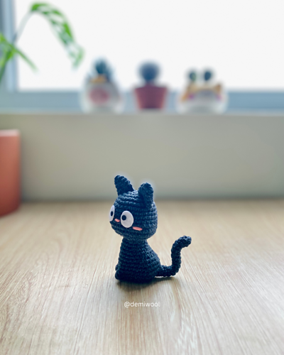 Jiji den svarte katten - Demi Tran