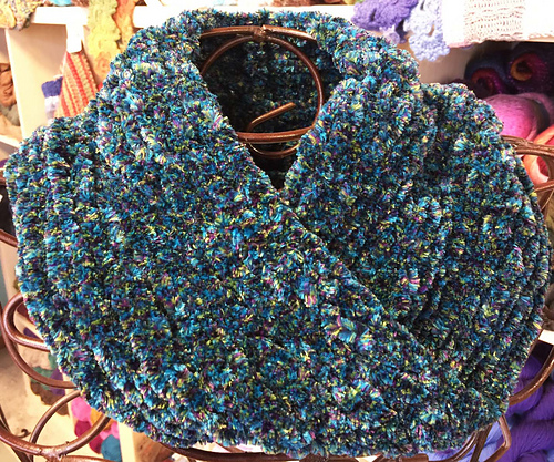 Plushy Cowl