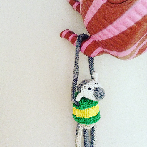 Brasiliansk Spiderapeb Mascot - Claire Garland