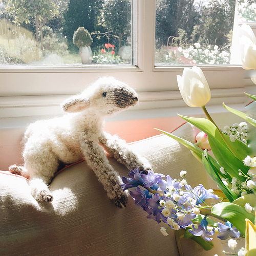 Ravelry Lamb pattern by Claire Garland
