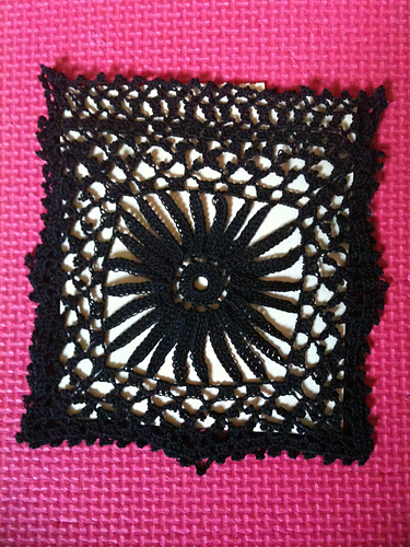 Princess Louise Crocheted Bag No. 275 photo 3