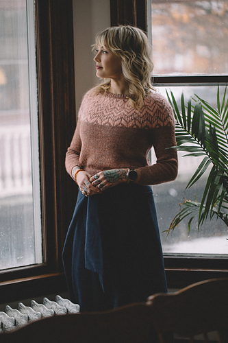 RosaFløyel Genser - Andrea Mowry