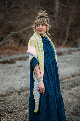 The Feel Good Sjal - Andrea Mowry