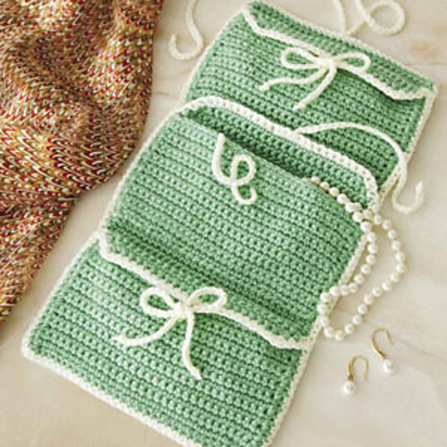 Ravelry Jewelry Roll pattern by Brenda Stratton
