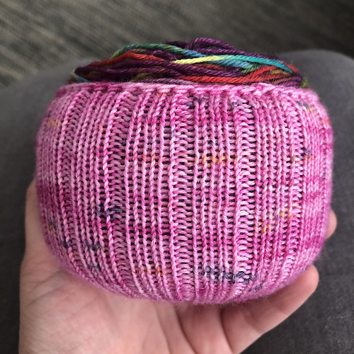 Ravelry Yarn Cozy Lite (Knit) pattern by Knitty Natty