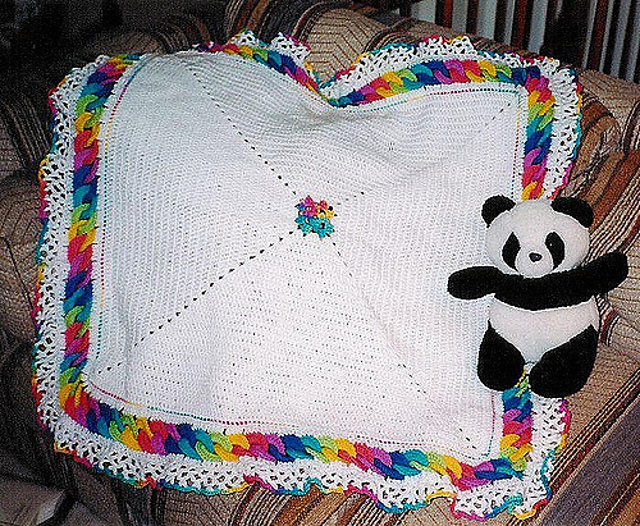 Ravelry Baby Rings Girl's Blanket pattern by Annie Potter