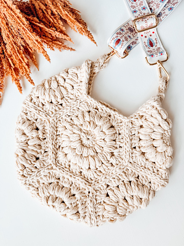 Seven Hexi Granny Square Bag photo 7