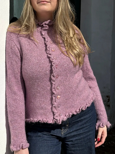 Easy Ruffle Cardigan