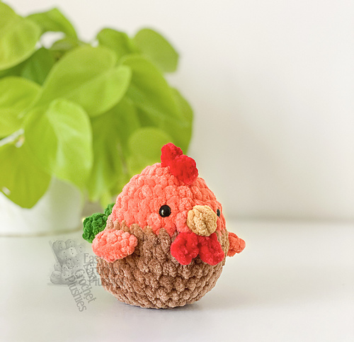 Ravelry: Mini Roaster Hen and Chick pattern by Carol C.