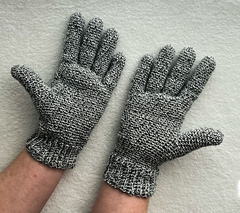 No-Gauge Custom-Fit Crochet Gloves pattern by Edie Eckman