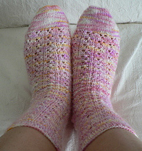 cloverleaf eyelet rib socks