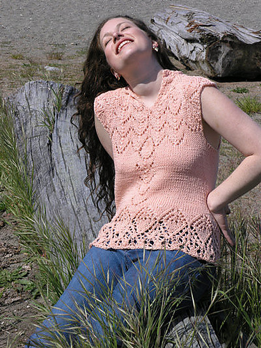Aran Weight Lace Shell photo 3