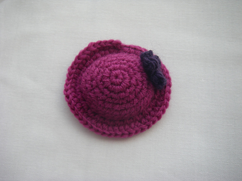 Lily's Hat photo 3