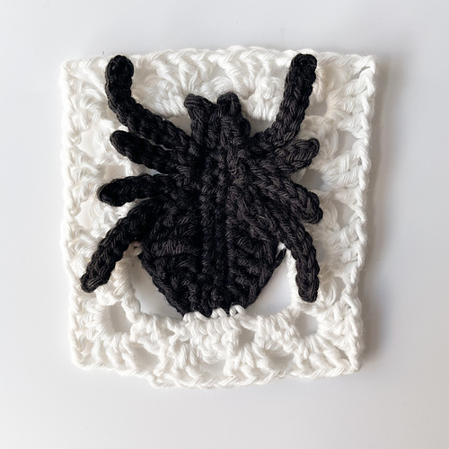 Spider Granny Square photo 2