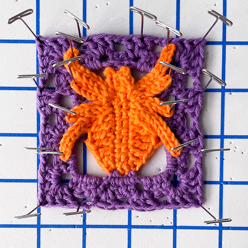 Spider Granny Square photo 5