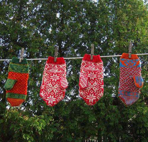 Garden Gnome Mittens photo 3