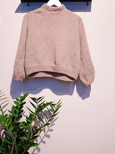 Fløffgenser - Eline Rushfeldt