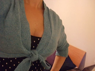 Rockabilly Shrug