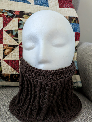 Colonnade Neck Warmer
