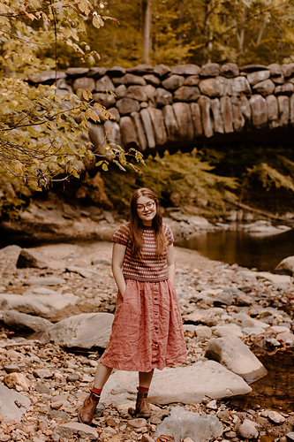 Nostalgi Genser - Bloom & Create // Emma Janet