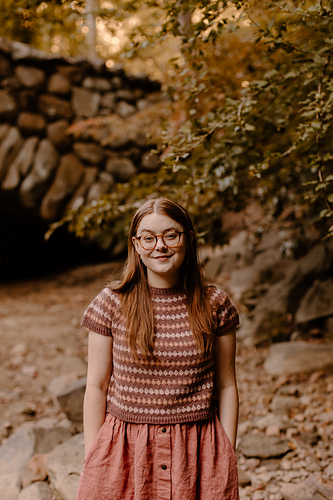 Nostalgi Genser - Bloom & Create // Emma Janet