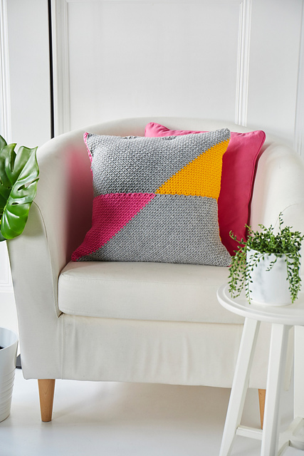 wilko pink cushions