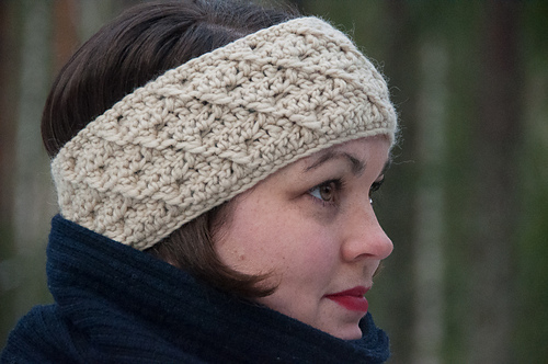 Headband With Cross Pattern photo 9
