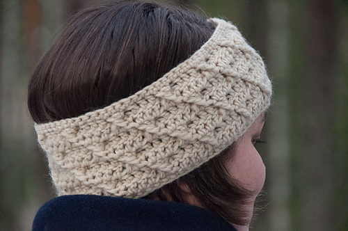 Headband With Cross Pattern photo 6