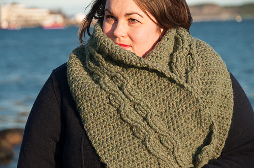 Ora Cable Scarf photo 1