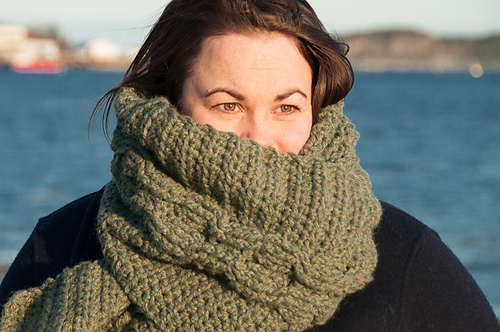 Ora Cable Scarf photo 5