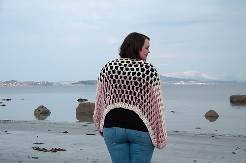 Airy Shrug photo 5