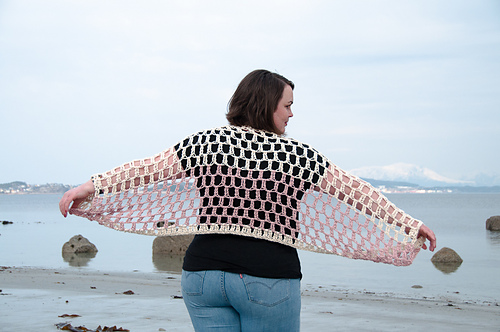 Airy Shrug photo 7