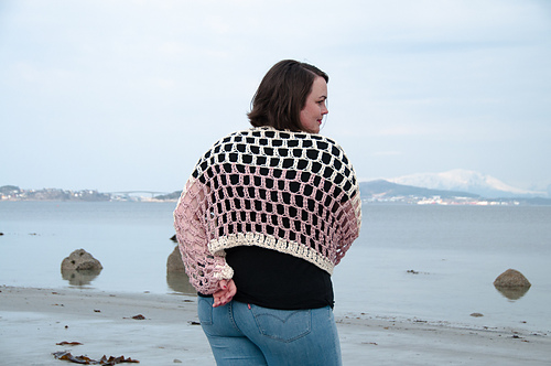 Airy Shrug photo 6