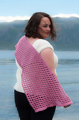 Soft Easy Shawl photo 4
