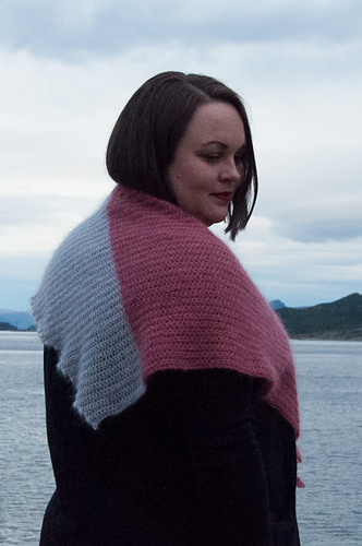 Light Like A Feather Shawl photo 4