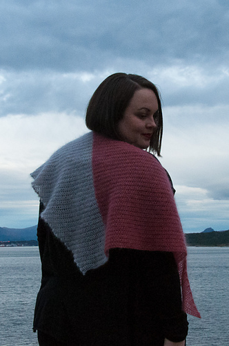 Light Like A Feather Shawl photo 8