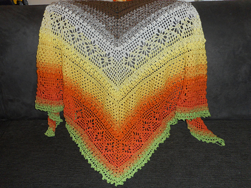 Fields of Whirl Shawl photo 8