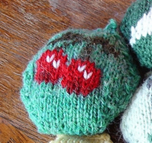 Ravelry: Cherry Chart & Cherry Bombs pattern by Erssie