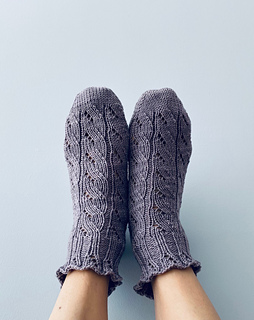 Size S in Doodle colorway Mist