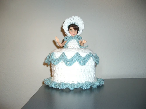 Toilet Roll Doll Covers: Toilet Paper Doll Cover crochet pattern by Crochet 'N' More