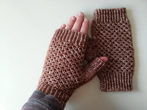 The Bee's Knuckles photo 3