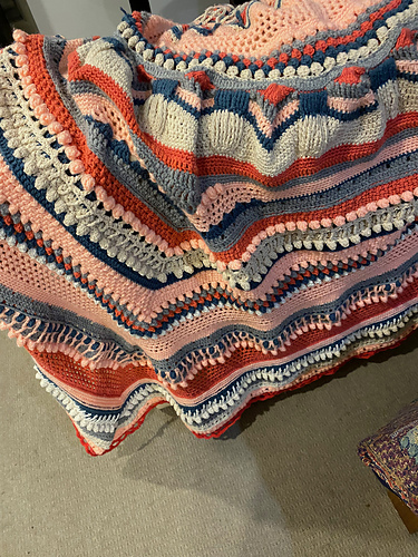 Fersken Mandala Strikket Teppe - Fela Duce