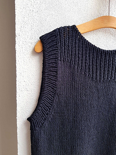 Ravelry: Midsummer top pattern by Sanne Fjalland Knit-Wear