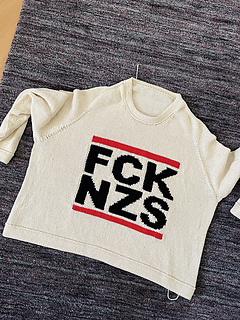 sweater made by [papayakaja](/people/papayakaja) 