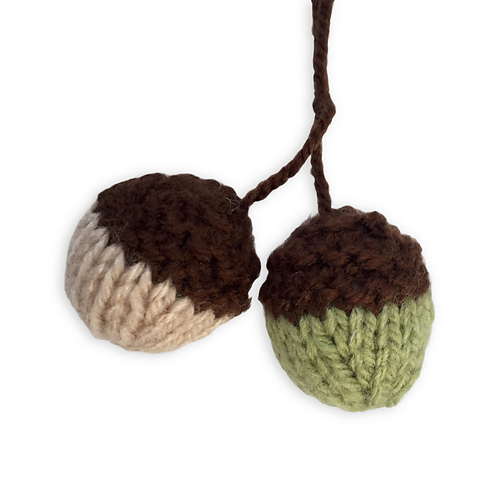 Autumn Acorns and Oak Leaves photo 3