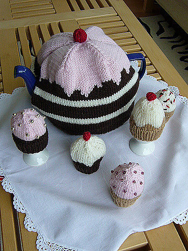 Cup Cake Egg Cosies photo 1