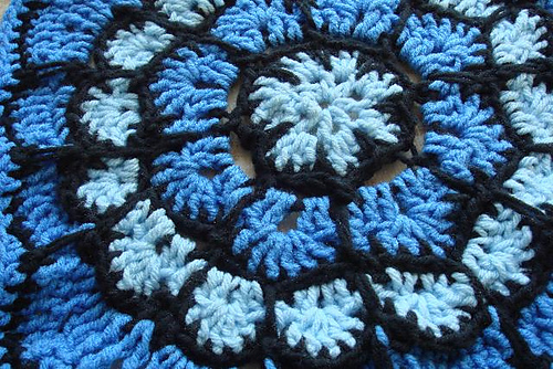 Magic Spike Mandala Square - 12" photo 2